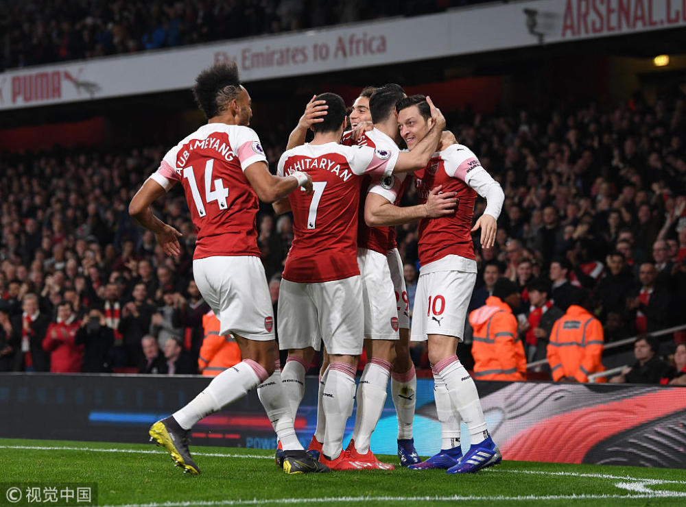  伯恩茅斯爆冷门逼平传统劲旅阿森纳抢分